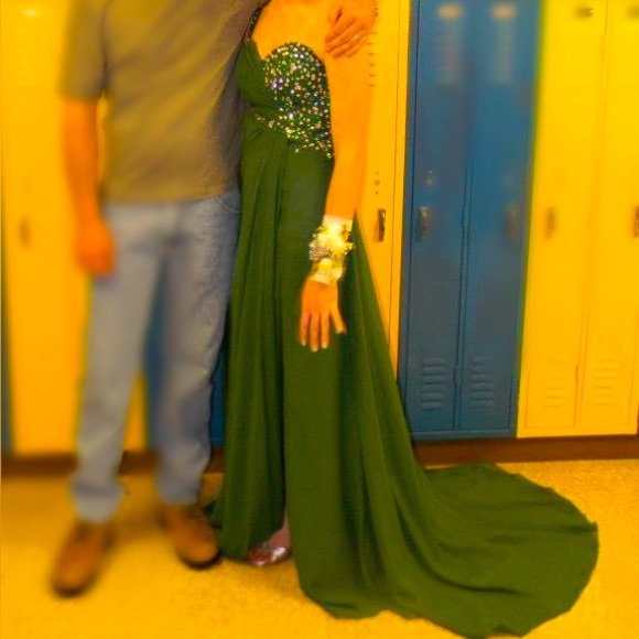 Green one strap slitted prom dress - Picture 2 of 3